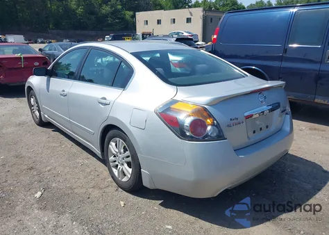 2011 Nissan Altima 2.5 S z USA, uszkodzony, nr VIN 1N4AL2AP1BN482654